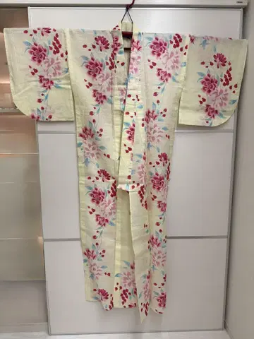 흰 꽃무늬 유카타 새상품