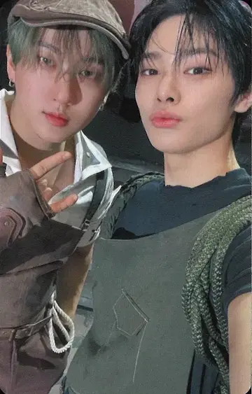 StrayKids FC 한정판 Changbin/I.N 자이언트