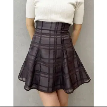 MERCURYDUO 시어 체크 백 레이스업 미니 스커트 브라운