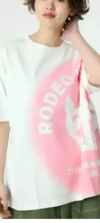 RODEO 그래픽 프린트 티셔츠 반팔
