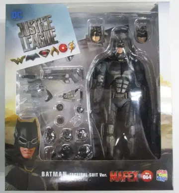 메디콤 토이 MAFEX 배트맨 / TACTICAL SUIT 064