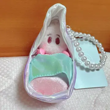 영 오이스터 플러시 키체인