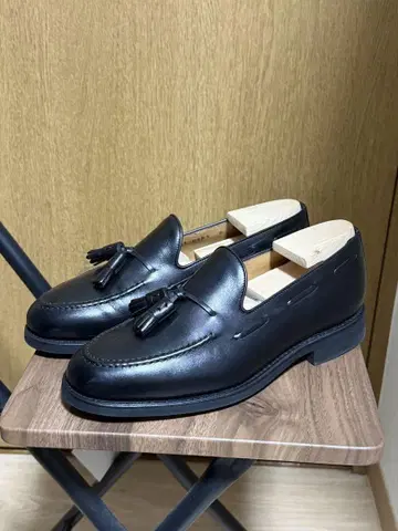 버윅 블랙 태슬 로퍼