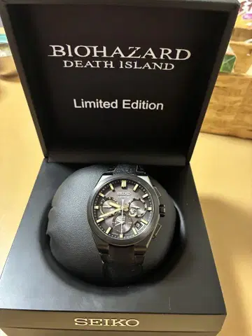 세이코 SEIKO SBXC131 아스트론 바이오하자드 콜라보 모델
