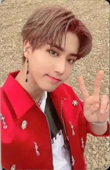 스트레이키즈 한 노이지 B