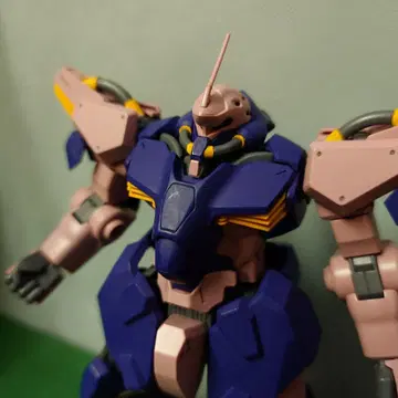 HG 1/144 메사 F02형 지휘기 완성품
