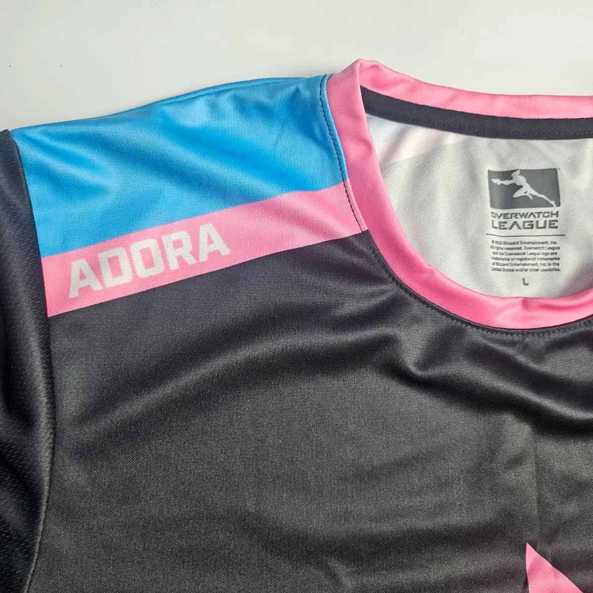 L] Overwatch ADORA Signature Uniform #오버워치,#오버워치굿즈,#오버워치유니폼,#오버워치오도라,#오도라  on Bunjang Global Site.
