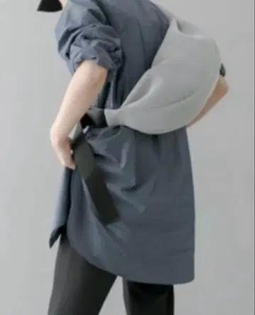 ear PAPILLONNER 메쉬 크로스 바디 백 숄더백