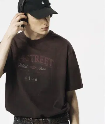 워시 가공 빈티지풍 페이드 컬러 티셔츠