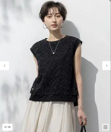 프렌치 슬리브 컷 티셔츠 블랙 44 사이즈
