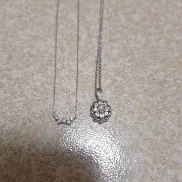 오팔 목걸이