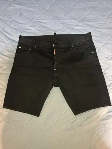 dsquared2 숏 팬츠 사이즈 48 중고