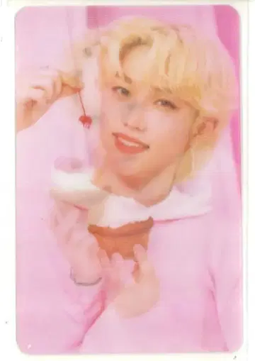 StrayKids WAVE4 FELIX NACIFIC 콜라보