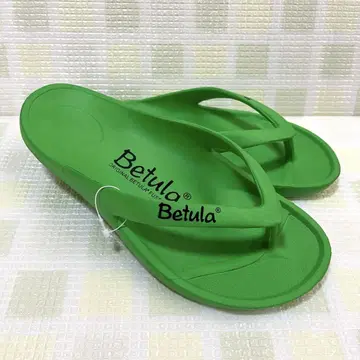 미사용 새상품 Betula 베츄라 샌들