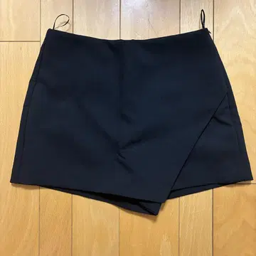 자라 비대칭 스코트