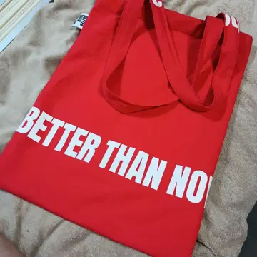두 번째 클래스 BTN 토트 백