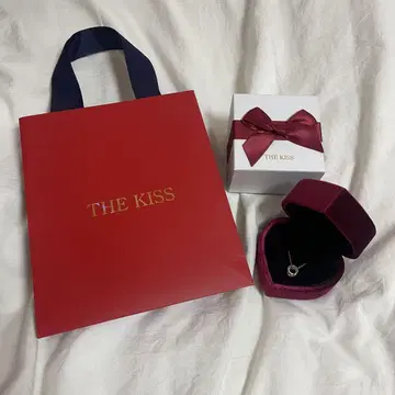 THE KISS 여성용 실버 목걸이 (골드 체인 포함)