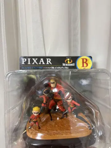 PIXAR 잉크레더블 패밀리 피규어