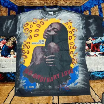Sade Love Deluxe 그래픽 티셔츠 1992