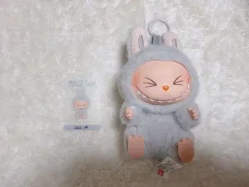 POP MART THE MONSTERS 봉제 인형 시리즈