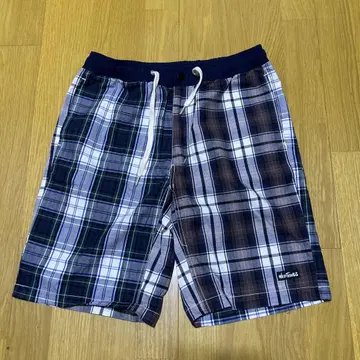 미사용 새상품 (택 제거) 남성용 하프 팬츠 사이즈 S