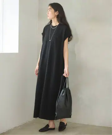 IENA BLACK 포켓 T 드레스
