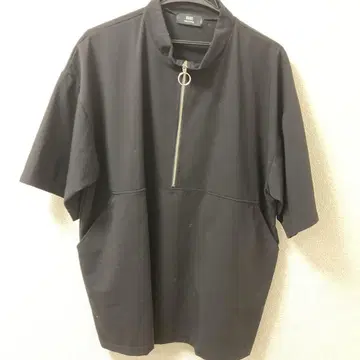 HARE 블랙 반팔 하프 지퍼 셔츠 S