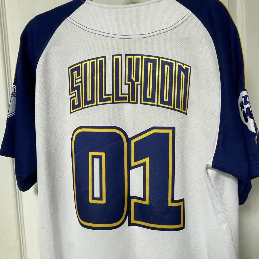 NMIXX | 엔믹스 Nmixx Baseball Uniform Seolyoon wts on