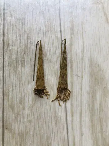 HANNANAH KEEFE 프린지 귀걸이