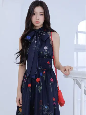 SNIDEL 스나이델 백 리본 쉬폰 원피스 네이비