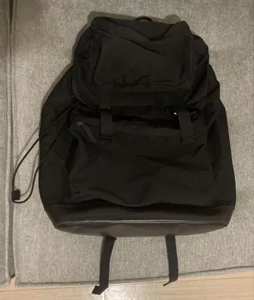 코모노리 프로덕츠 블랙 백팩