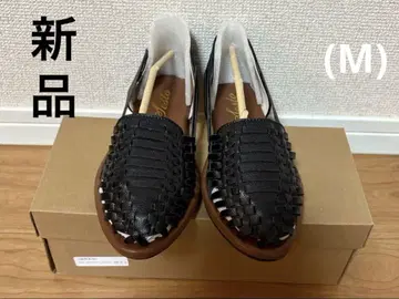 메쉬 샌들