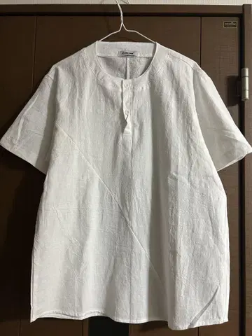 새상품 택 포함 남성용 린넨 헨리넥 반팔 셔츠 화이트