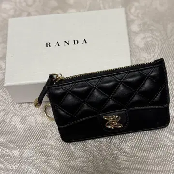 RANDA 퀼팅 플랩 프래그먼트 케이스 블랙