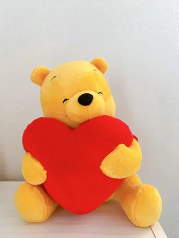 푸우 하트 봉제 인형