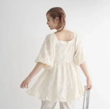 jumelle 아이보리 프릴 미니 원피스