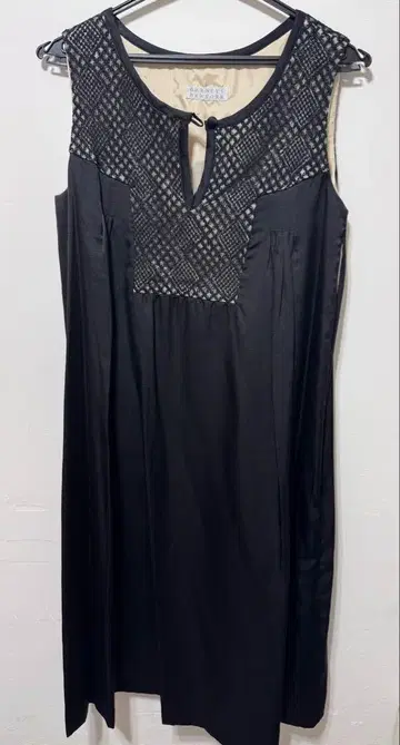BARNEYS NEWYORK 바니스 뉴욕 원피스