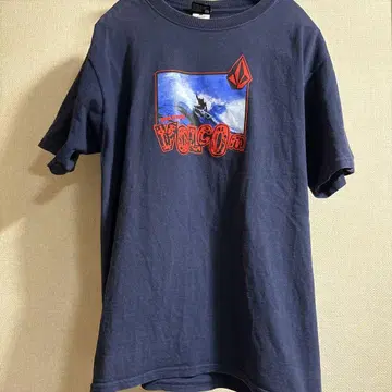 2000년대 Volcom 서핑 티셔츠