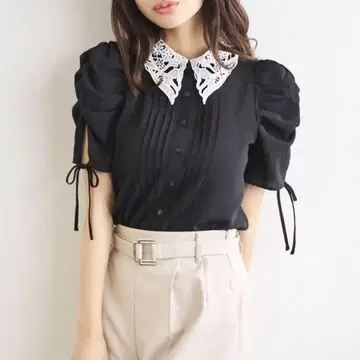 LILLIAN CARAT 레이스 옷깃이 달린 블라우스 블랙 블랙