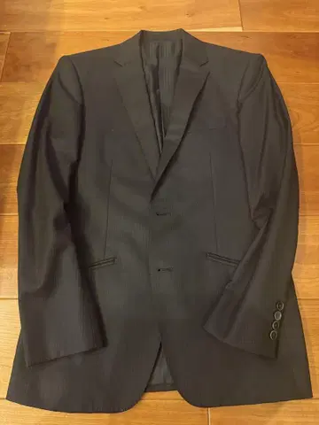 VISARUNO 블랙 스트라이프 비즈니스 정장