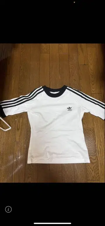 아디다스 티셔츠