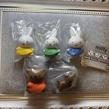 미피 miffy 나란히 세팅. 가챠 전 5종 컴플리트 세트