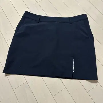 테일러메이드 골프 스커트 L 사이즈 네이비