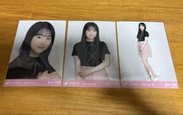 노기자카46 브로마이드 스즈키 유타 프릴 미니 스커트 컴프