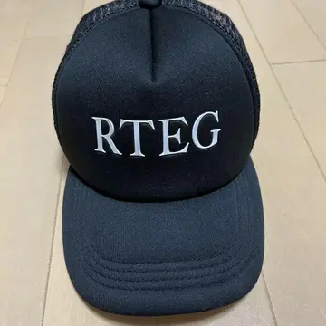 RTEG 블랙 메쉬 캡