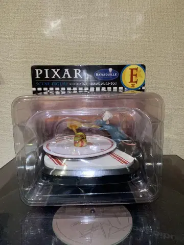 PIXAR Ratatouille 장면 피규어