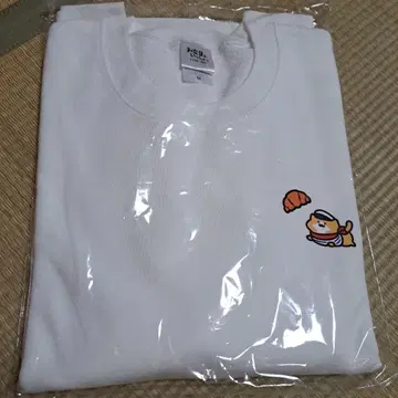 새상품 문구와 함께 월드 투어 in 프랑스 트레이닝복 M