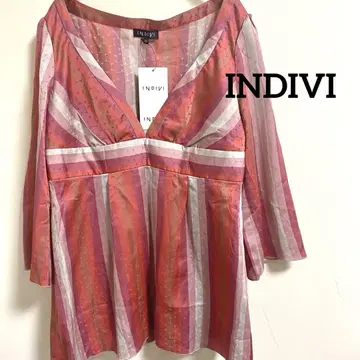 INDIVI 핑크 계열 스트라이프 V넥 블라우스 M 새상품