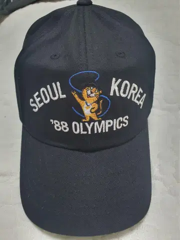 gdragon 착용 서울 올림픽 캡