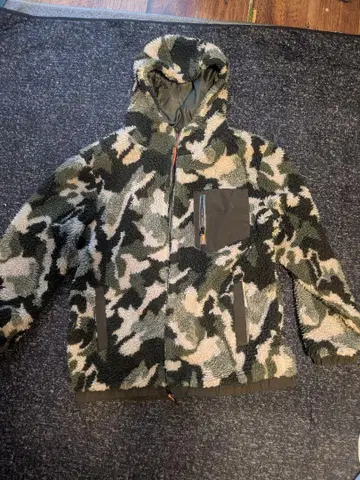 ZARA 보아 자켓 카모 패턴 남성용 아우터